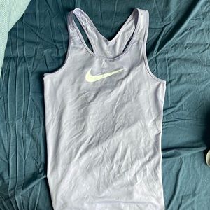 Nike fry fit tank top
